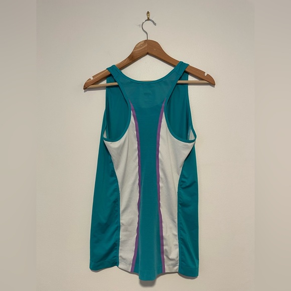 Nike ProWomen’s M Vintage Teal Dri-Fit Tank - Picture 4 of 8